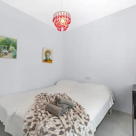 Holiday home Sunny With Pool & Private Terrace *